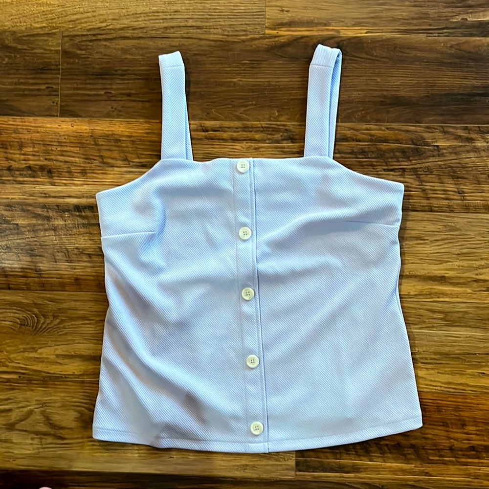 Cute top; never worn
